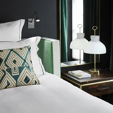 Hotel Le Roch & Paris