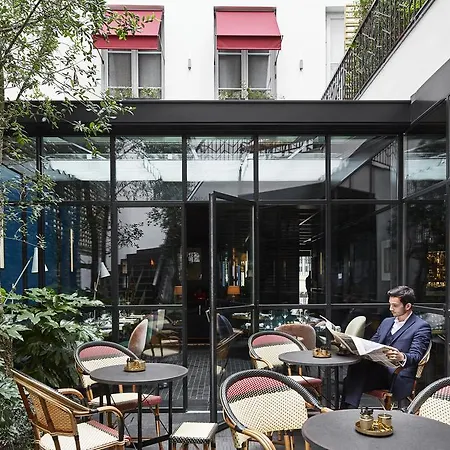 Le Roch & Hotel 5*