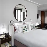 Hotel Le Roch & Paris