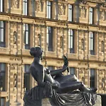 Hotel Le Roch & Paris
