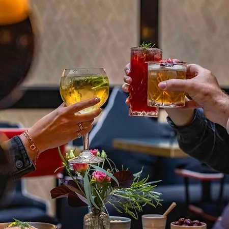 Le Roch & 5* Paryż