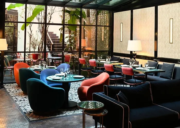 Le Roch Hotel&spa Hotel 5*