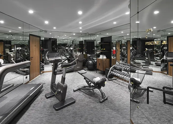 Le Roch Hotel&spa Hotel