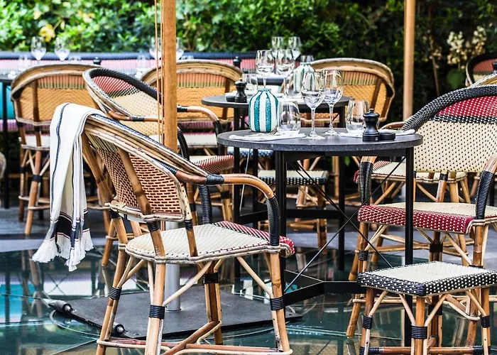 Hotel Le Roch & Parigi