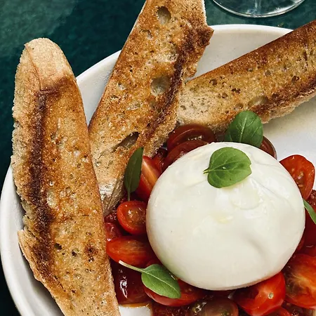 Le Roch Hotel&spa 5*