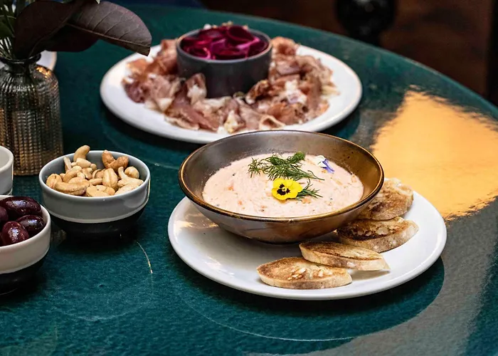 르 로크 호텔&스파 호텔 5*